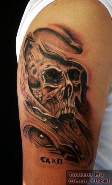 skull tattoo